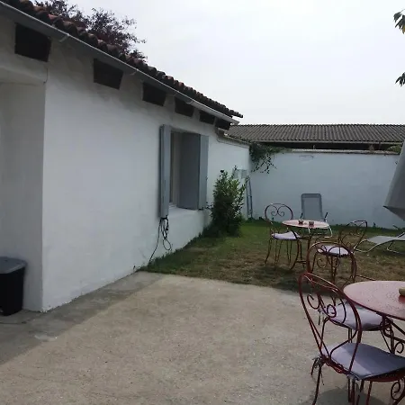 Le Numero 4 Joli Avec Jardin Clos * La Tremblade