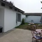 Le Numero 4 Joli Avec Jardin Clos * ラ・トランブラード