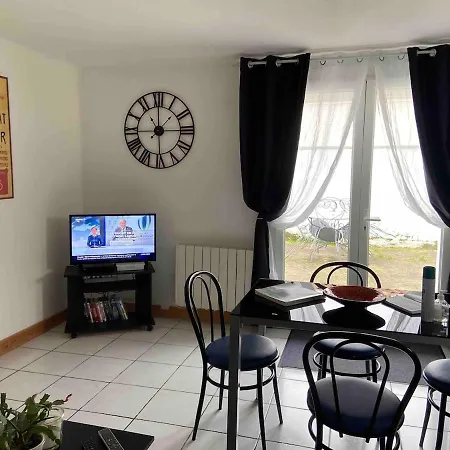 Le Numero 4 Joli Avec Jardin Clos *