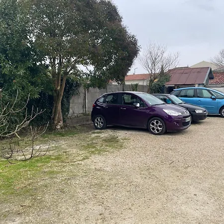 Le Numero 4 Joli Avec Jardin Clos