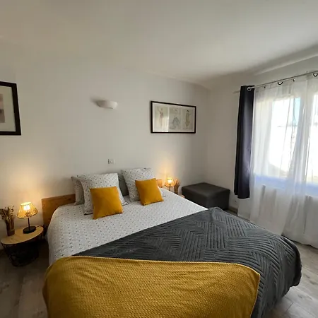 Le Numero 4 Joli Avec Jardin Clos Lägenhet *