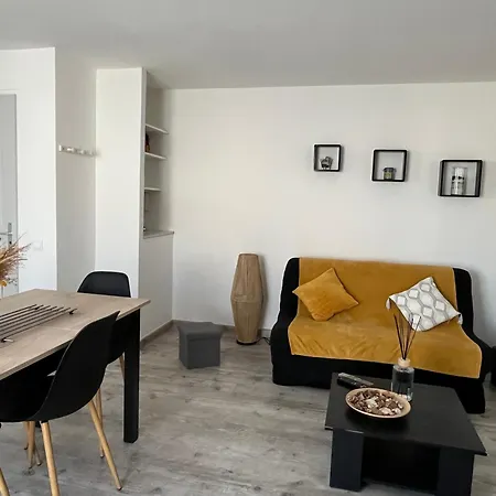 Le Numero 4 Joli Avec Jardin Clos *